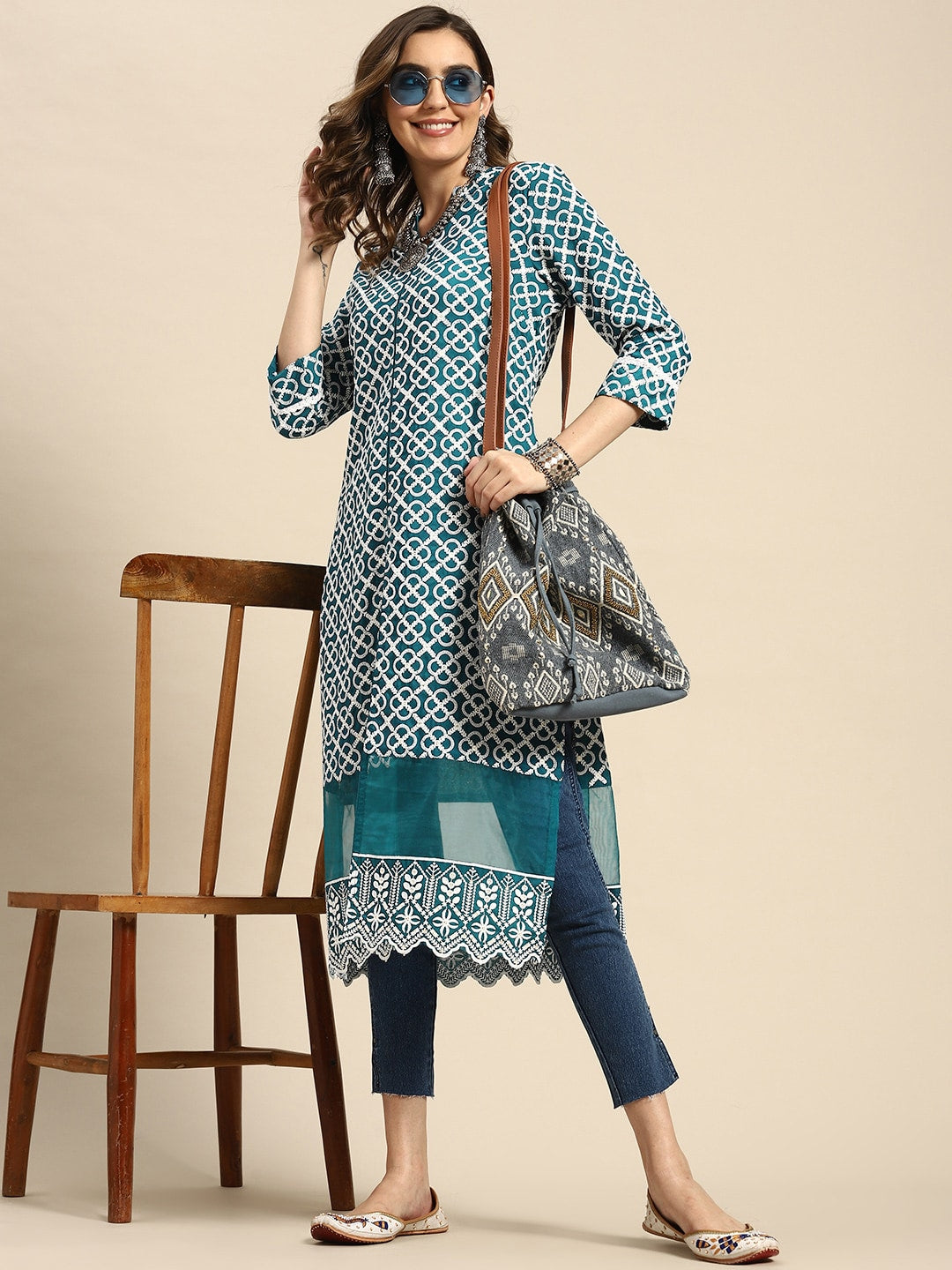 Sangria Chikankari Embroidered Kurta | Swadesiicart
