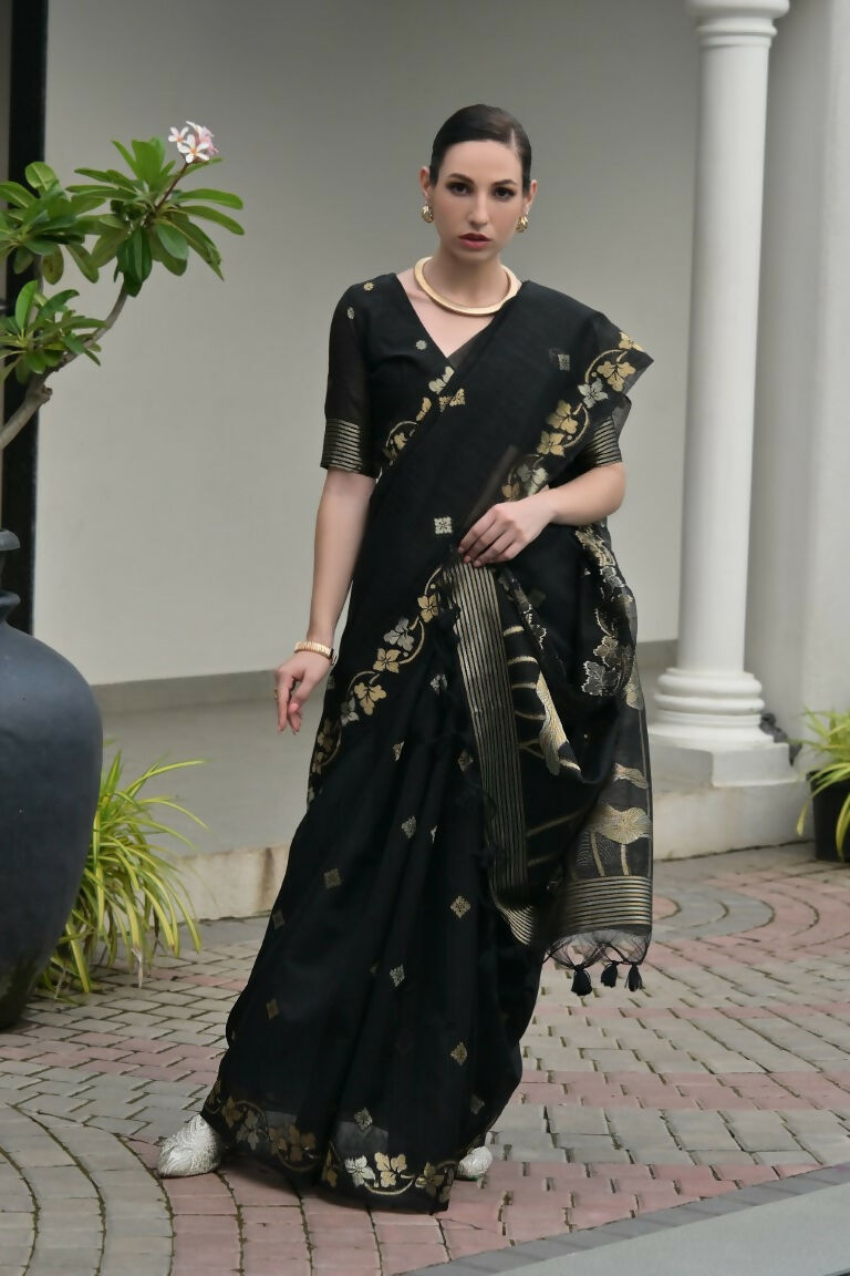 Vishnu Weaves Women's Black Linen Silk Zari Weaving Saree with Blouse - Swadesiicart