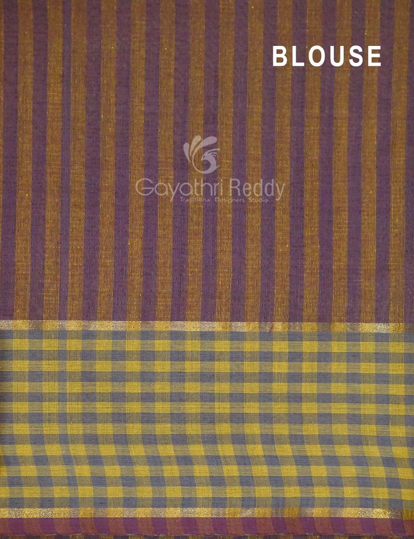Dual Shades of Burgundy Pure Mangalgiri Cotton By Gayathri Reddy Designer Studio | Swadesiicart