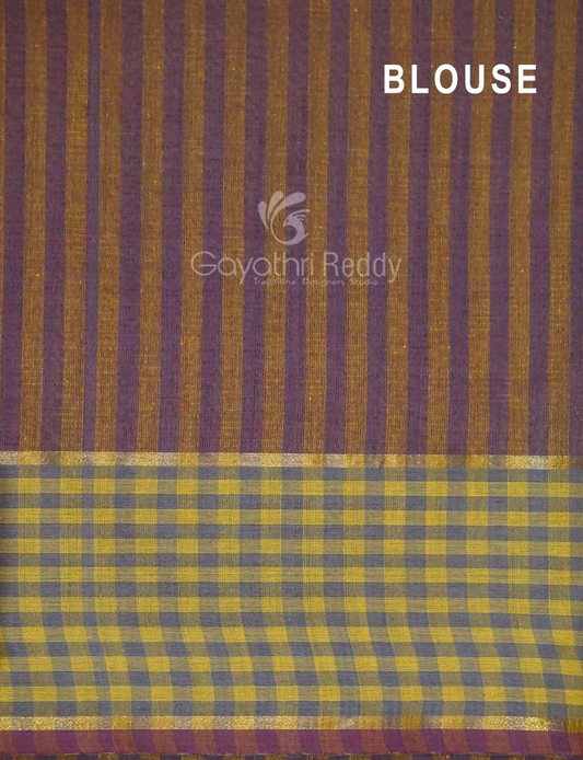 Dual Shades of Burgundy Pure Mangalgiri Cotton By Gayathri Reddy Designer Studio | Swadesiicart