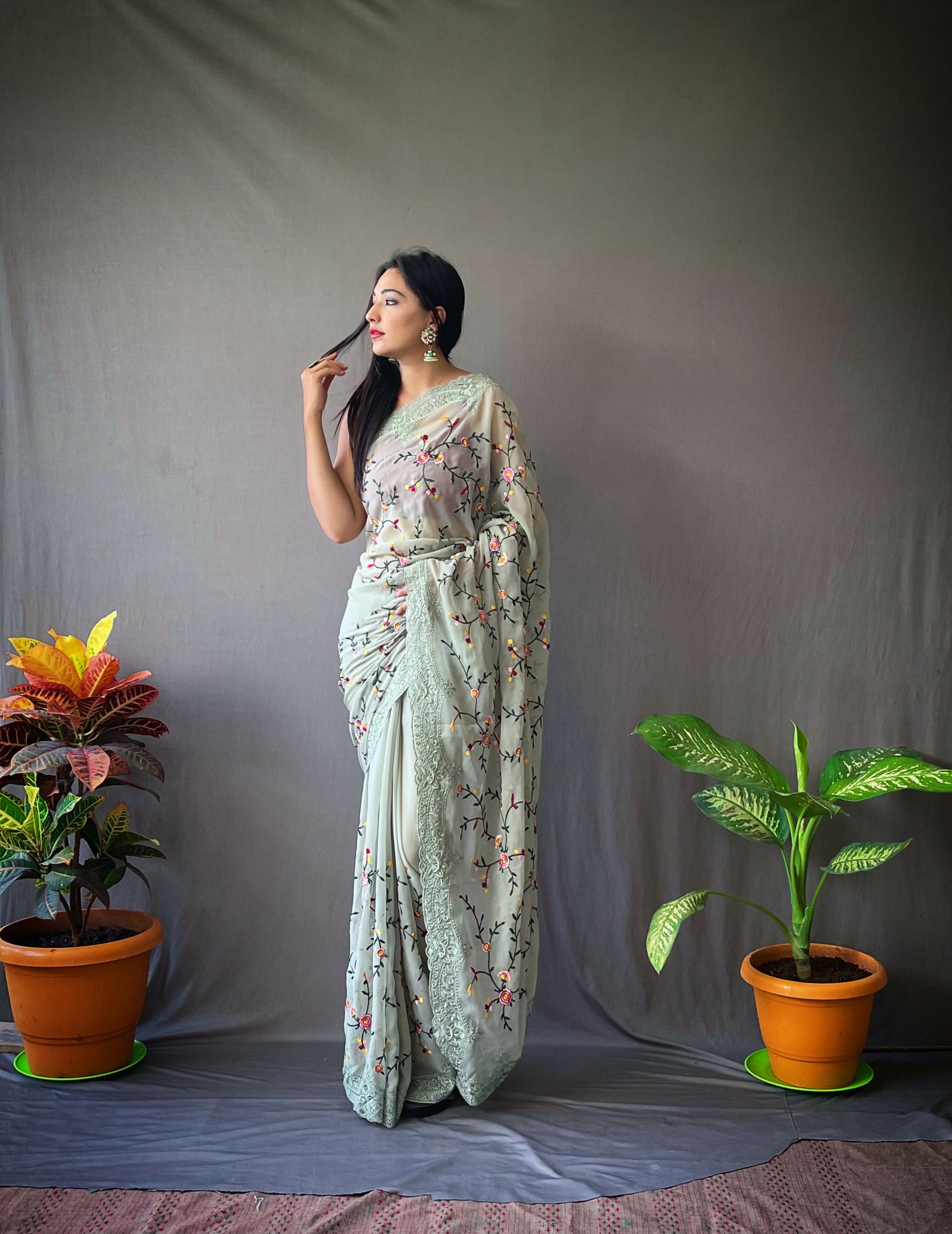 Vamsee Pearl 1 Pista Georgette Saree - Swadesiicart