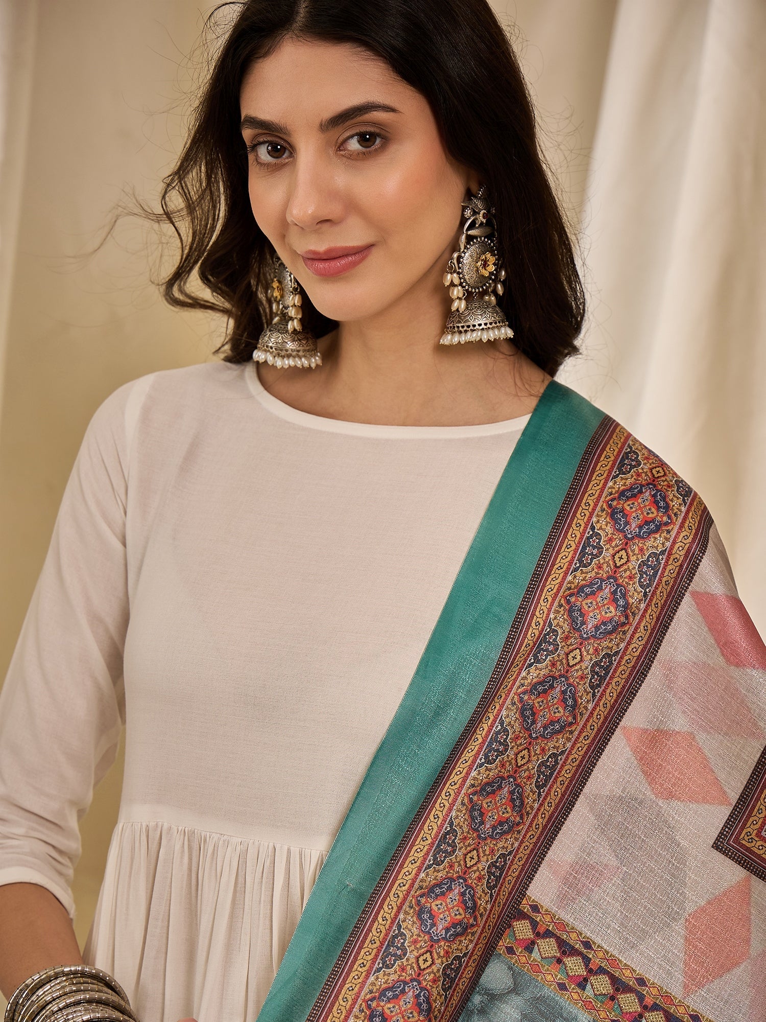 InWeave White Long Anarkali Rama Green Dupatta Set - Swadesiicart