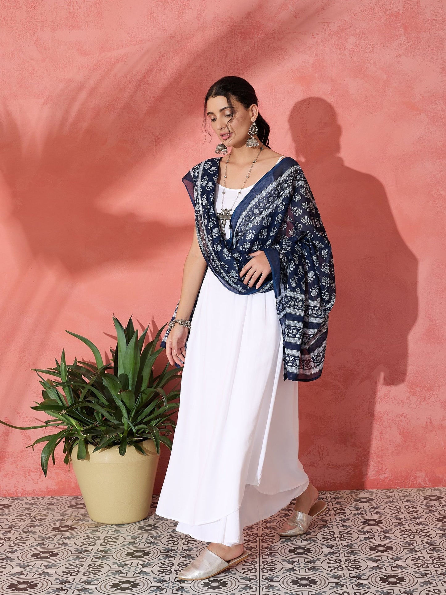 InWeave White Strappy Kurta Palazzo Set With Blue Floral Dupatta - Swadesiicart