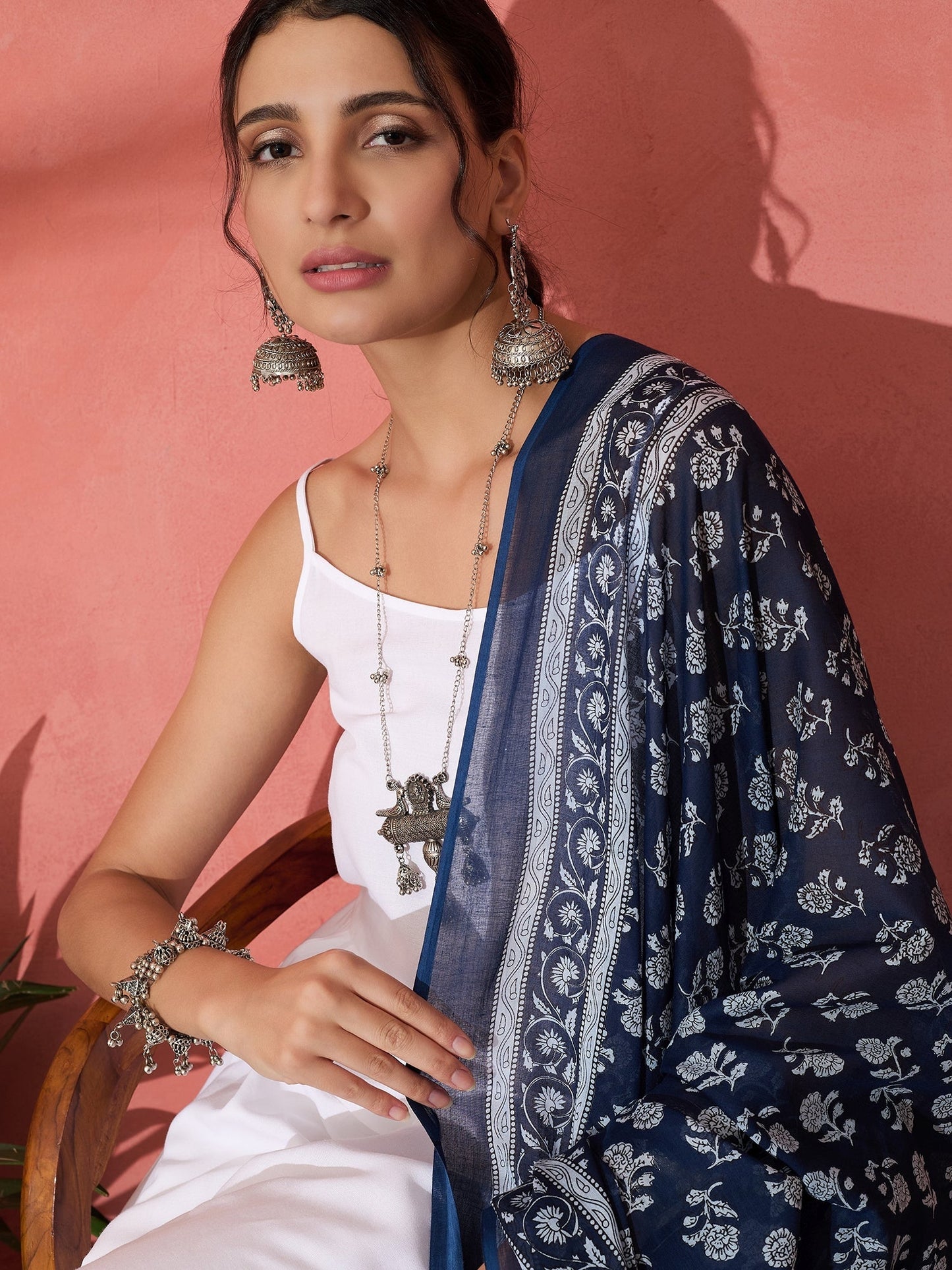 InWeave White Strappy Kurta Palazzo Set With Blue Floral Dupatta - Swadesiicart