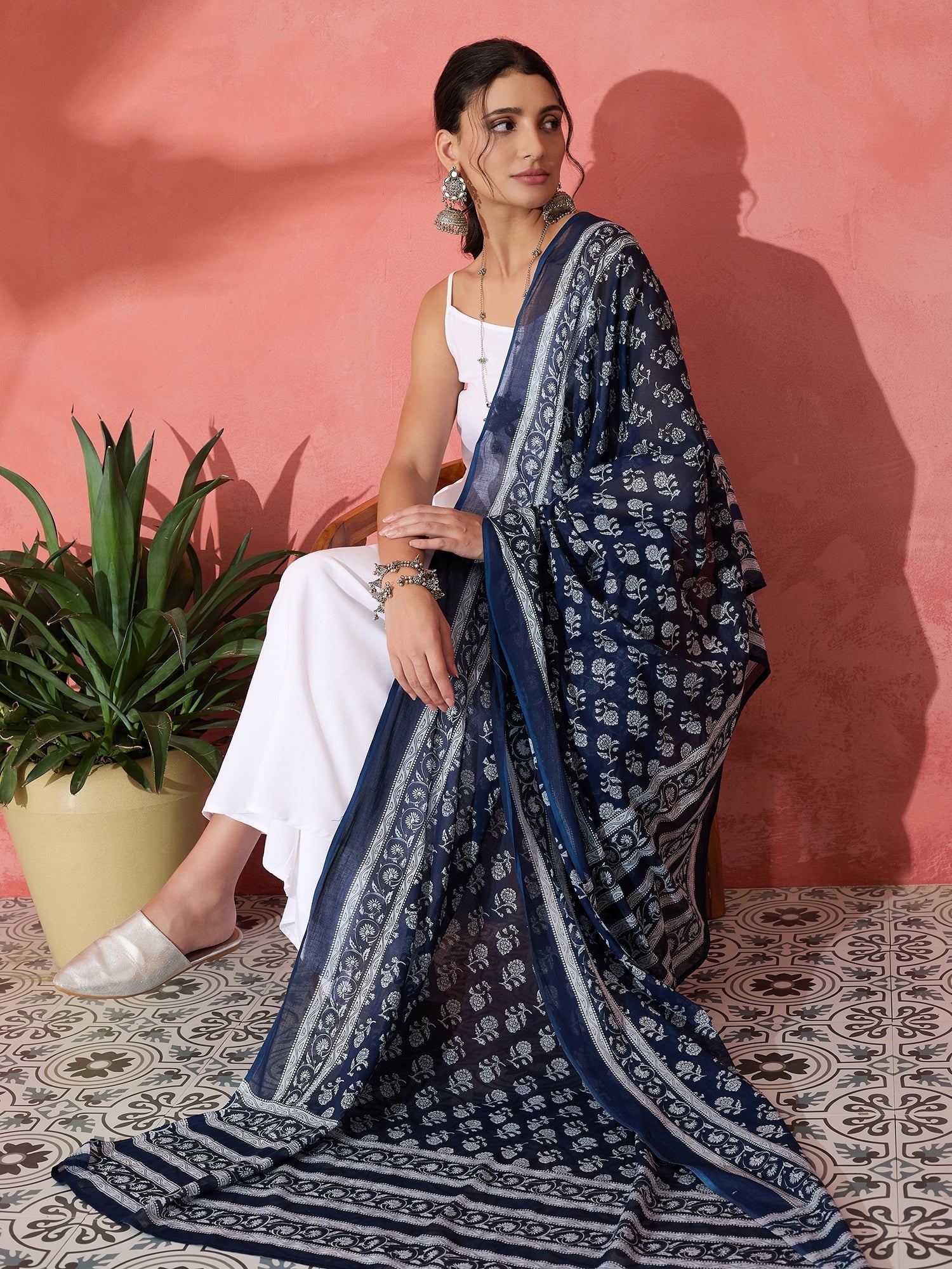 InWeave White Strappy Kurta Palazzo Set With Blue Floral Dupatta - Swadesiicart