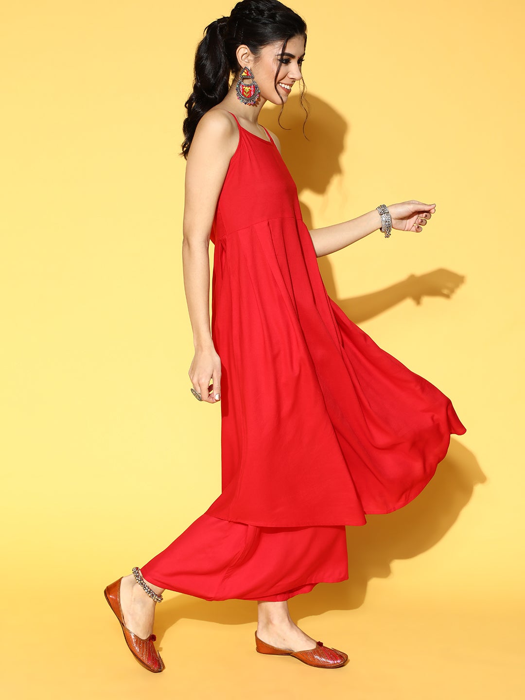 InWeave Strappy Set In Red With Organza Dupatta - Swadesiicart
