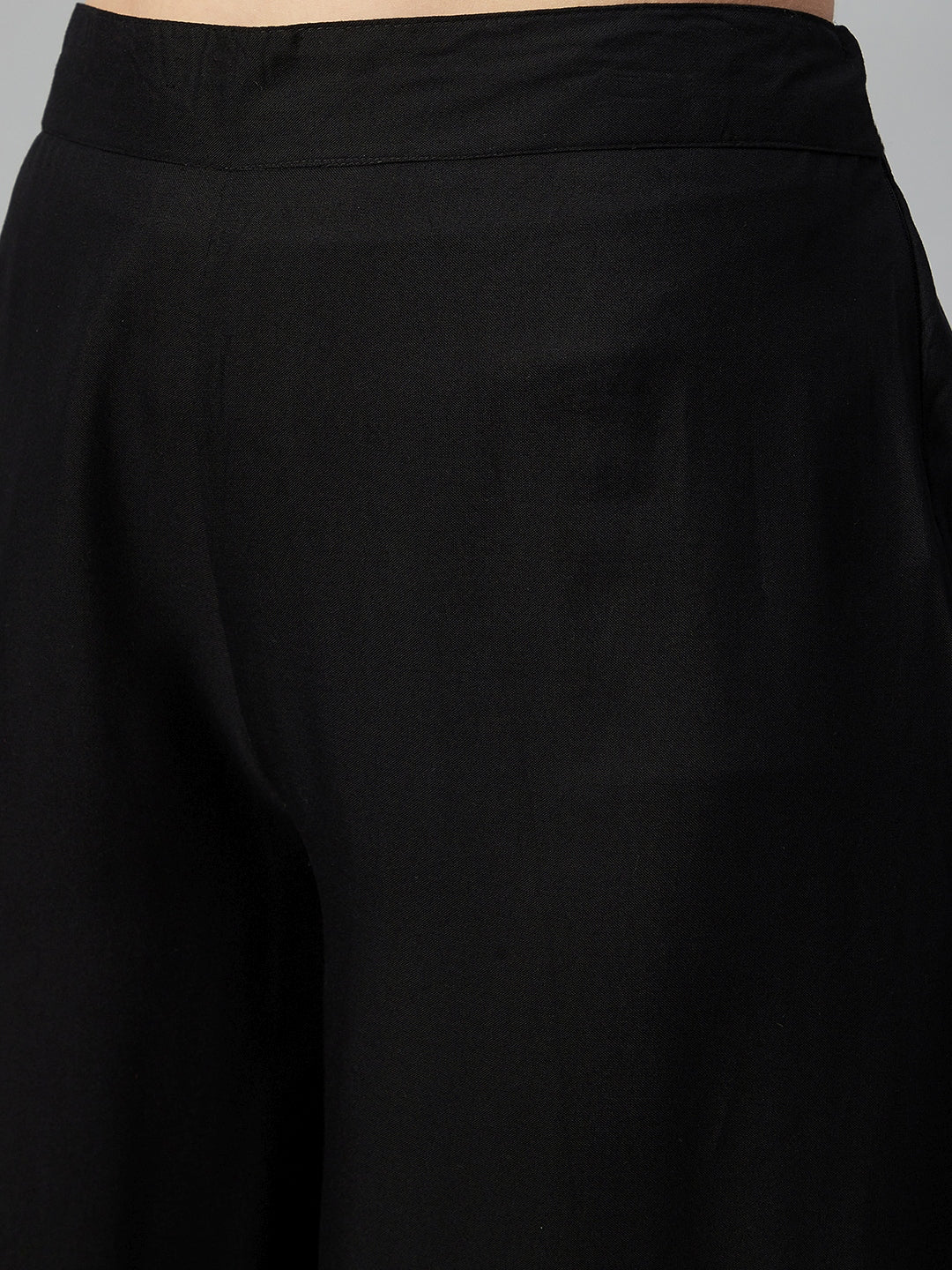 InWeave Black Strappy Set With Peach Hand Print Dupatta - Swadesiicart