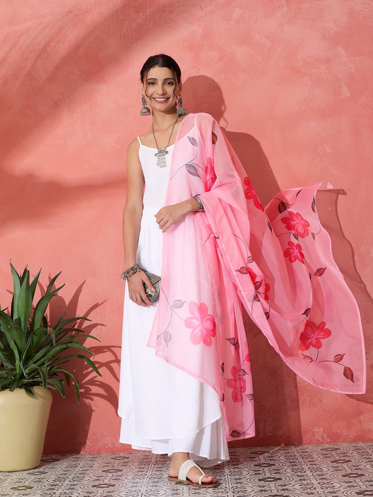 InWeave White Strappy Kurta Set With Pink Hand Print Dupatta - Swadesiicart