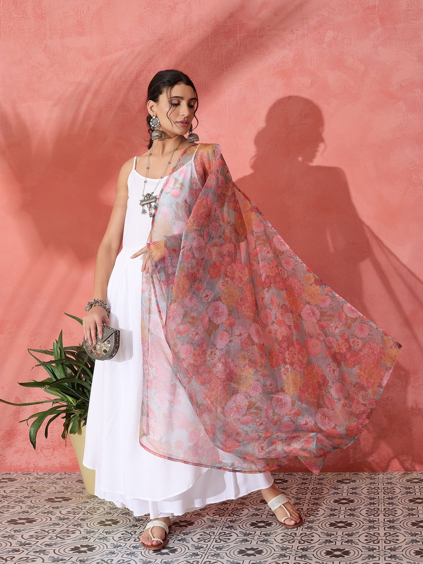 InWeave White Strappy Set With Green Organza Dupatta - Swadesiicart