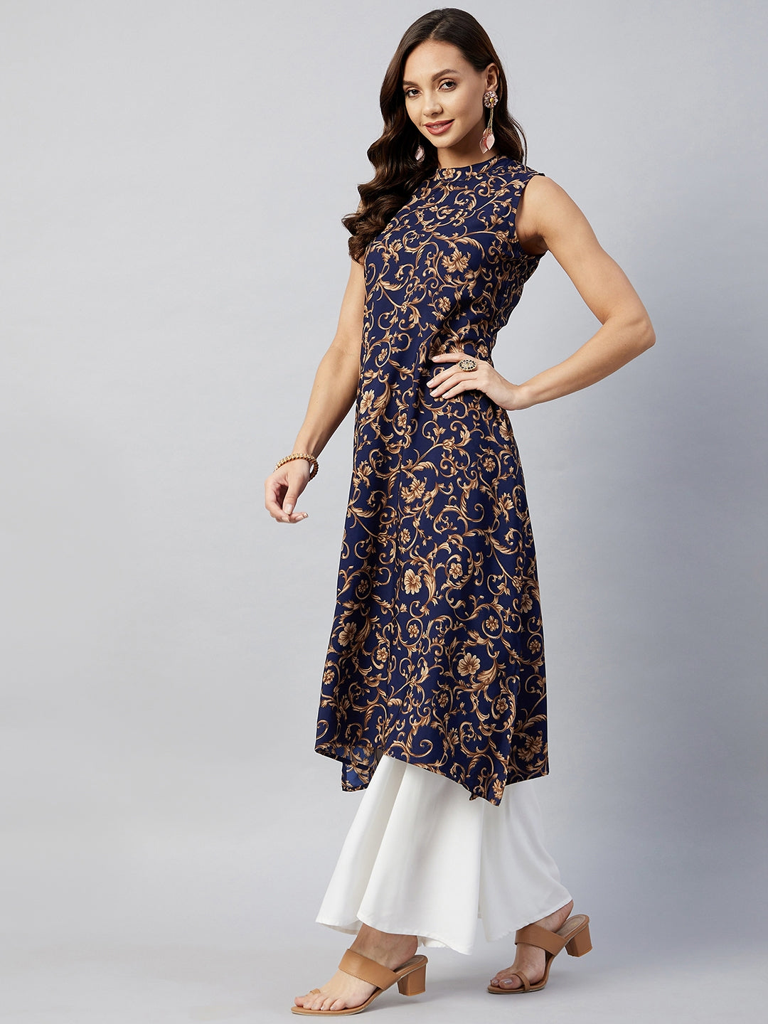 InWeave Women's Blue Jaal Print Halter Kurta Set - Swadesiicart