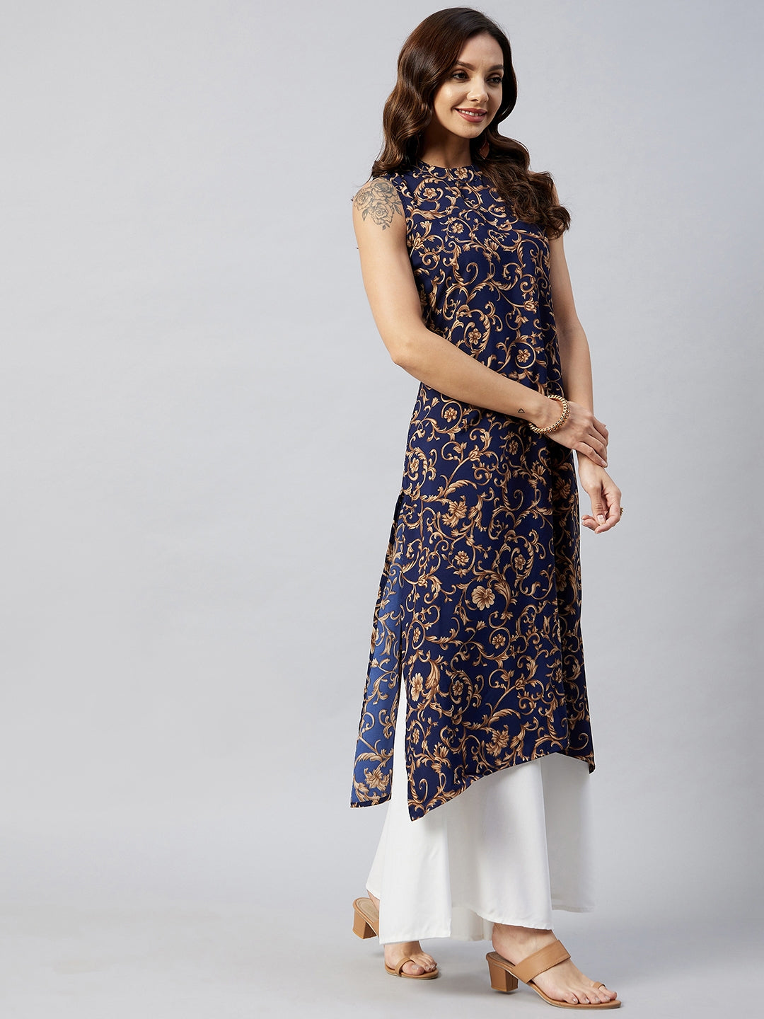 InWeave Women's Blue Jaal Print Halter Kurta Set - Swadesiicart