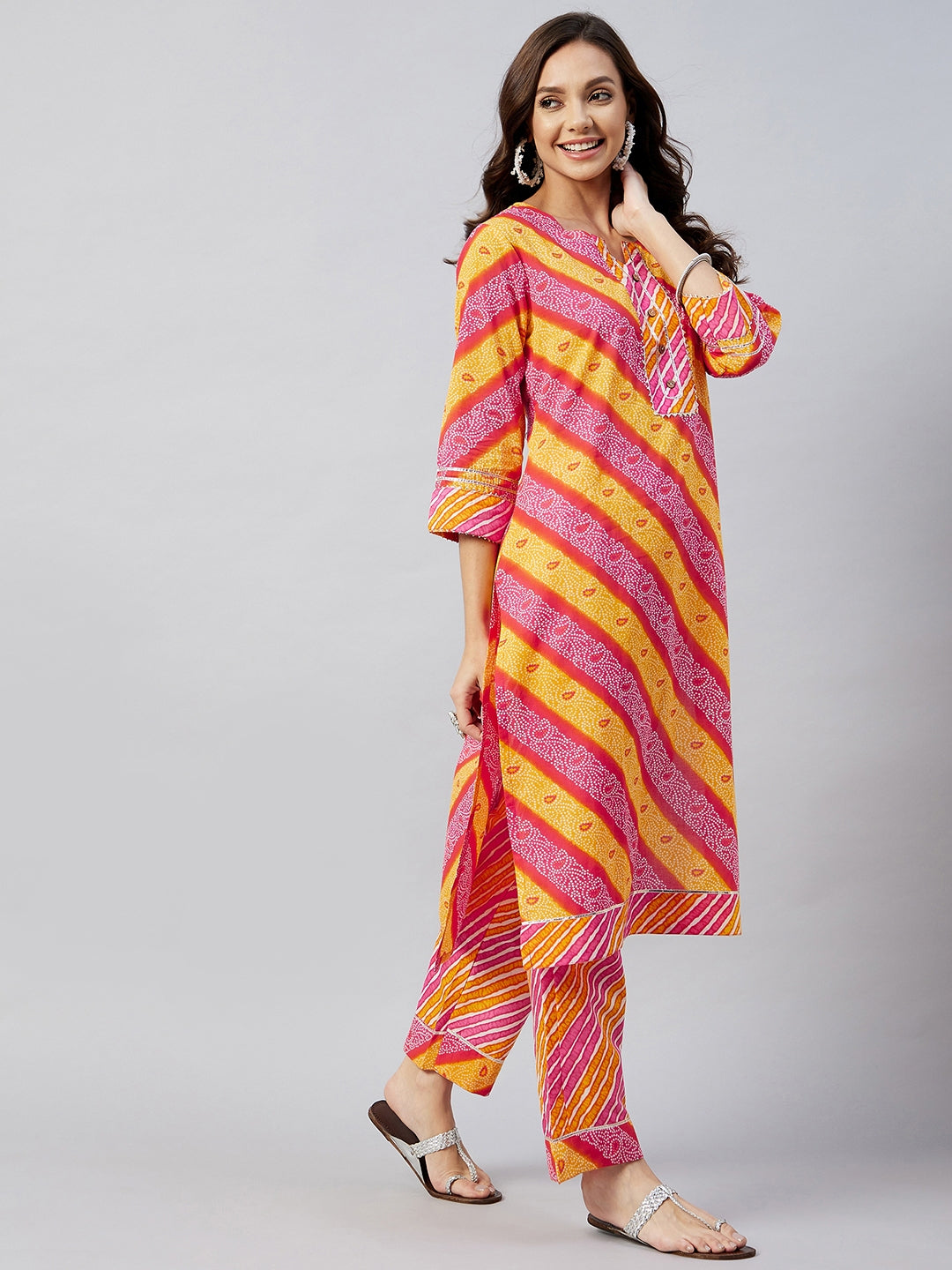 InWeave Women's Pink Mustard Lehriya Straight Kurta Set - Swadesiicart