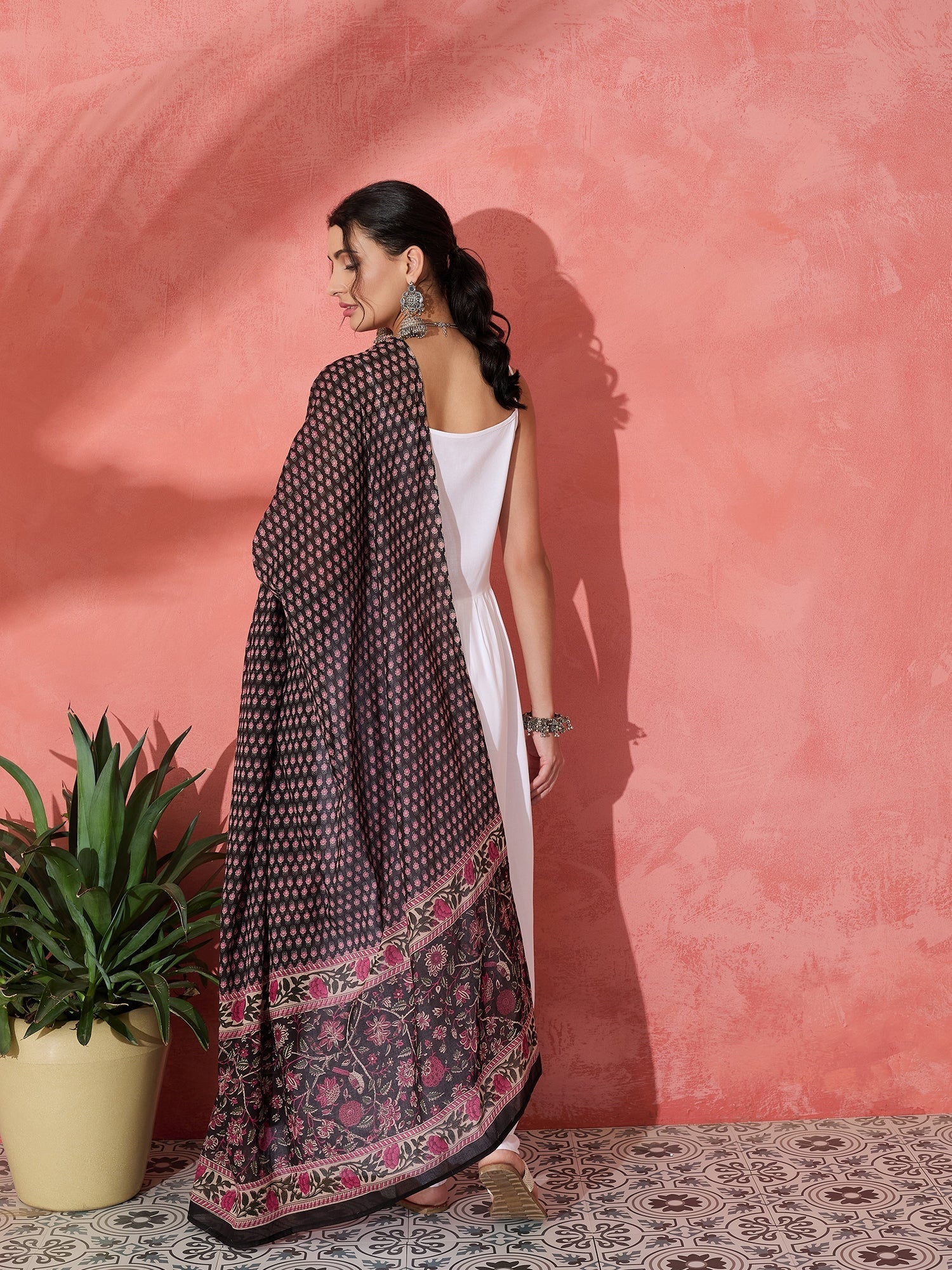 InWeave White Strappy Set With Black Pink Ethnic Print Cotton Dupatta - Swadesiicart