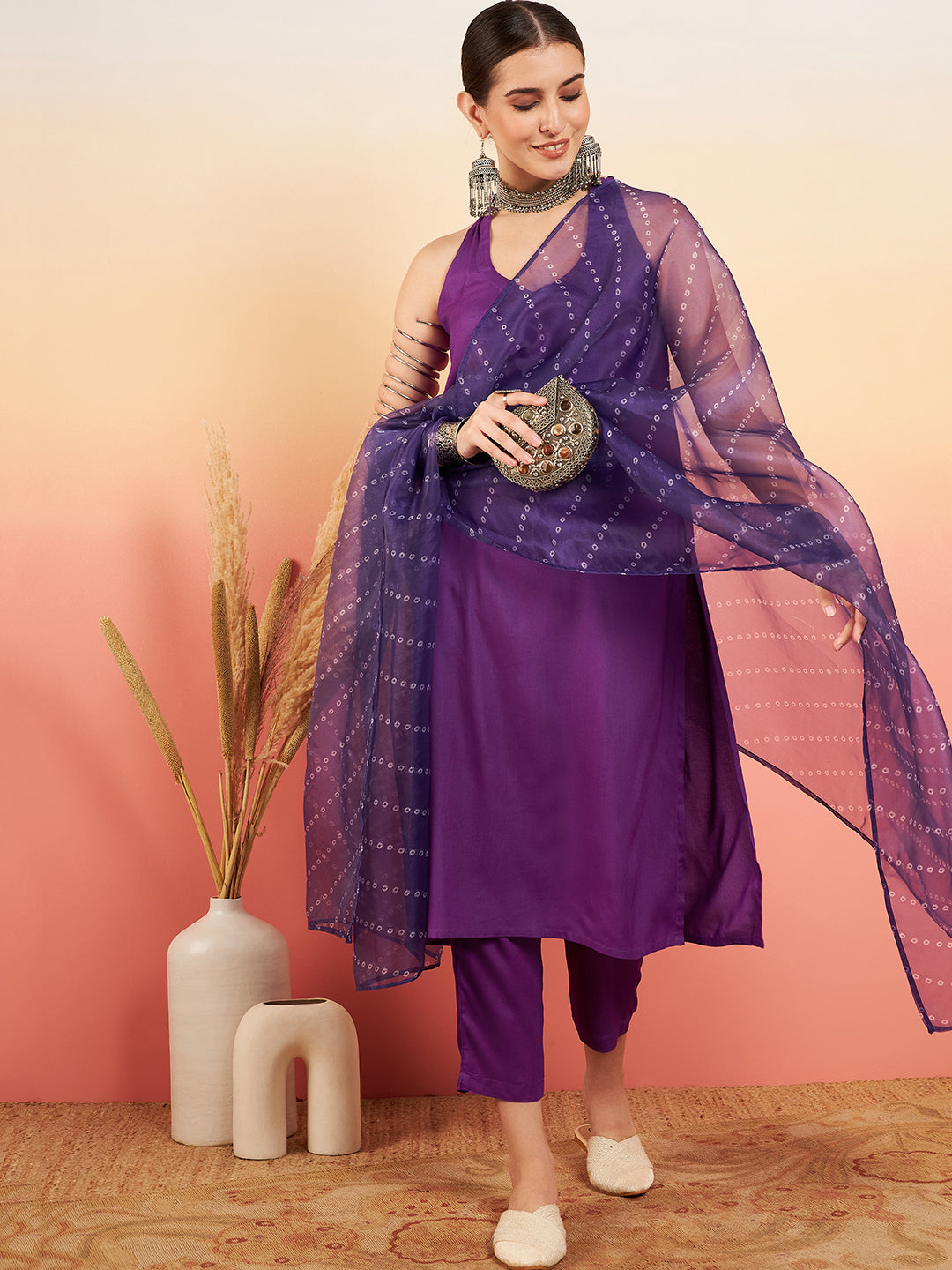 InWeave Women's Violet Neck Patti Halter Kurta Set W Violet Badhani Dupatta - Swadesiicart