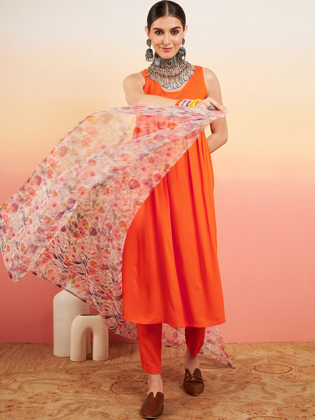 InWeave Women's Orange Sleeveless Flared Kurta Set Offwhite Multi Floral Or Dupata - Swadesiicart