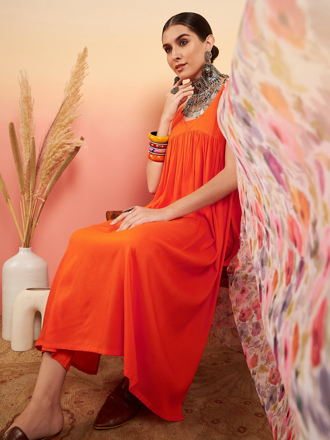 InWeave Women's Orange Sleeveless Flared Kurta Set Offwhite Multi Floral Or Dupata - Swadesiicart