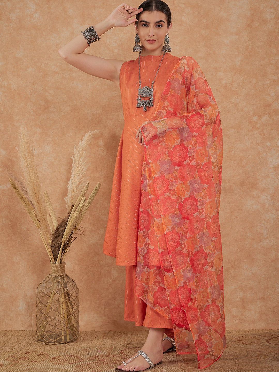 InWeave Women's Light Rust Lurex Kurta Set W Orange Big Or Dupatta - Swadesiicart