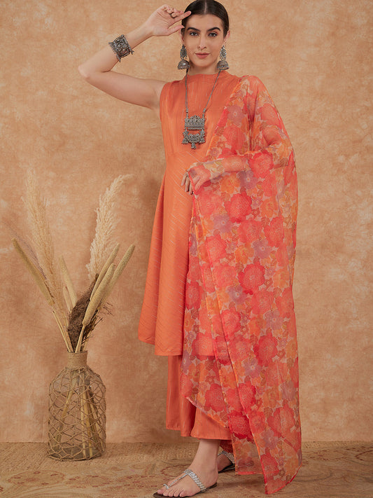 InWeave Women's Light Rust Lurex Kurta Set W Orange Big Or Dupatta - Swadesiicart