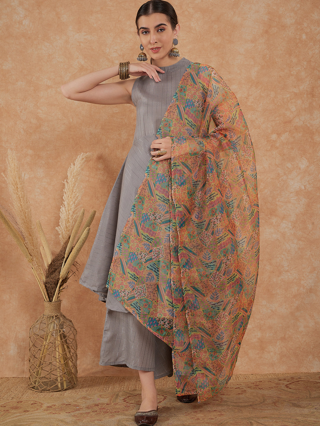 InWeave Women's Light Grey Lurex Kurta Set Multi Garden Or Dupatta - Swadesiicart