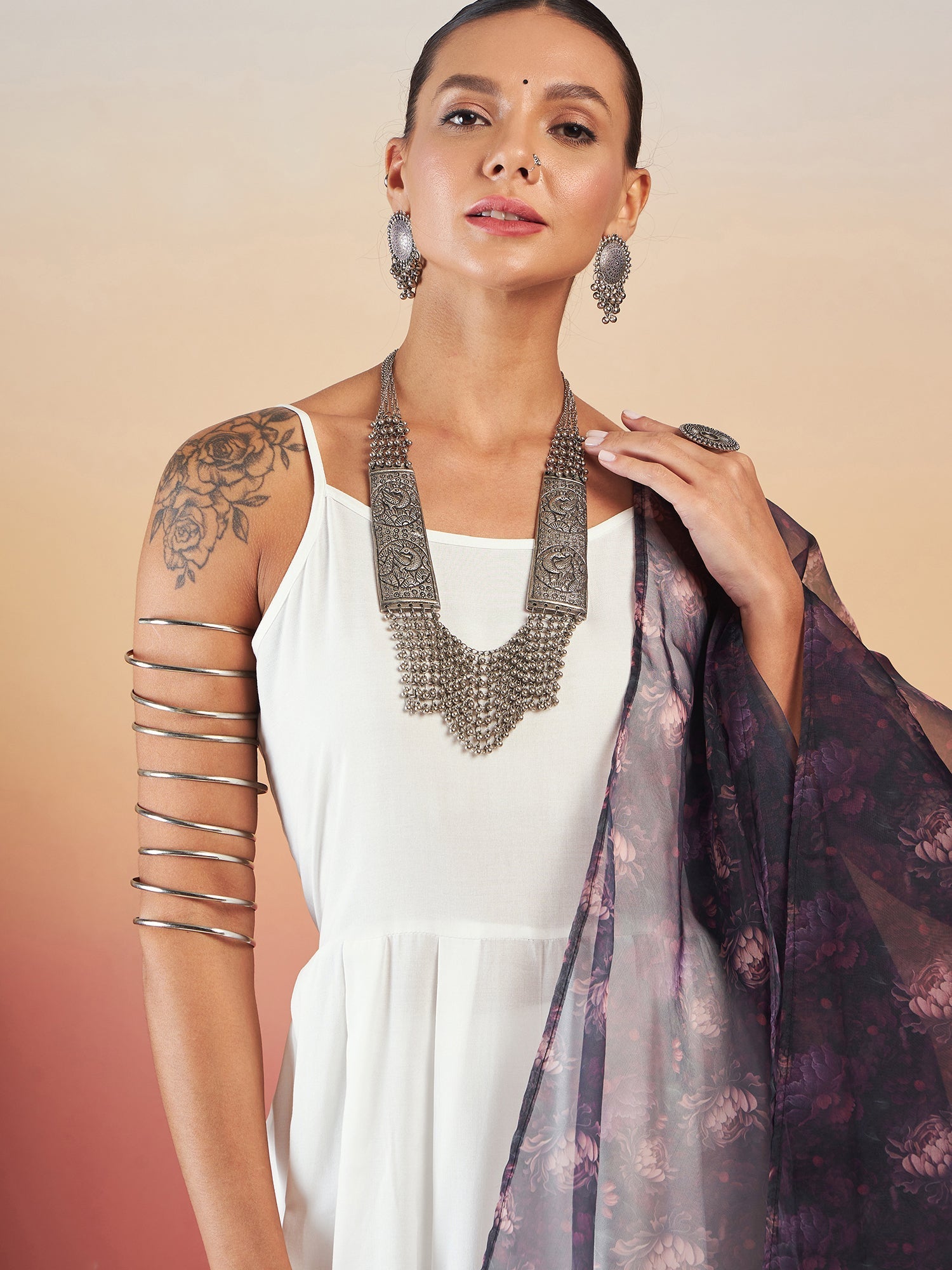 InWeave White Strappy W Black Dark Floral Print Or Dupatta Set - Swadesiicart