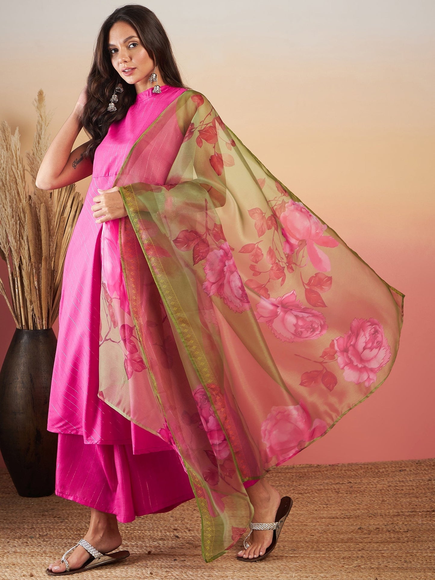 InWeave Fuchsia Olive Lurex Set - Swadesiicart