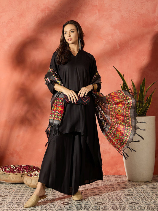 InWeave Black Mandarin Patola Kurta Set - Swadesiicart