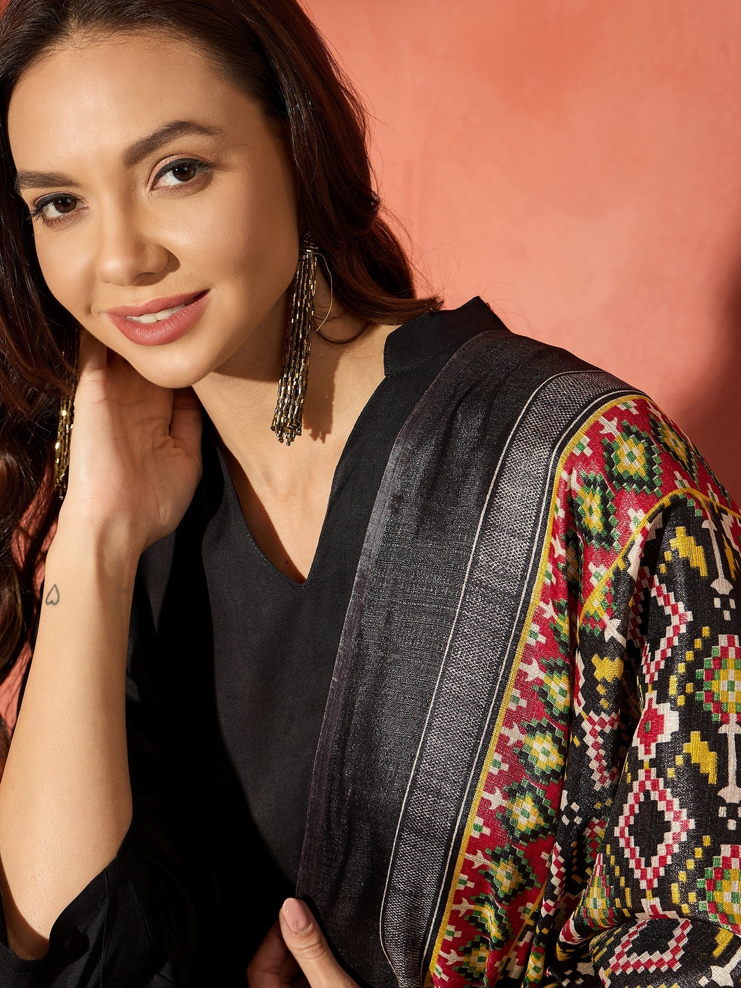 InWeave Black Mandarin Patola Kurta Set - Swadesiicart