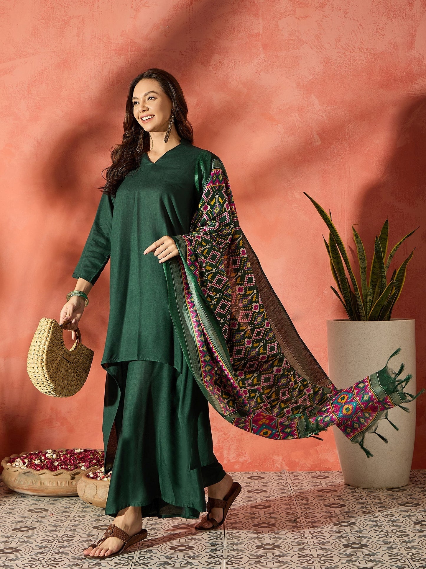 InWeave Dark Green Mandarin Patola Kurta Set - Swadesiicart