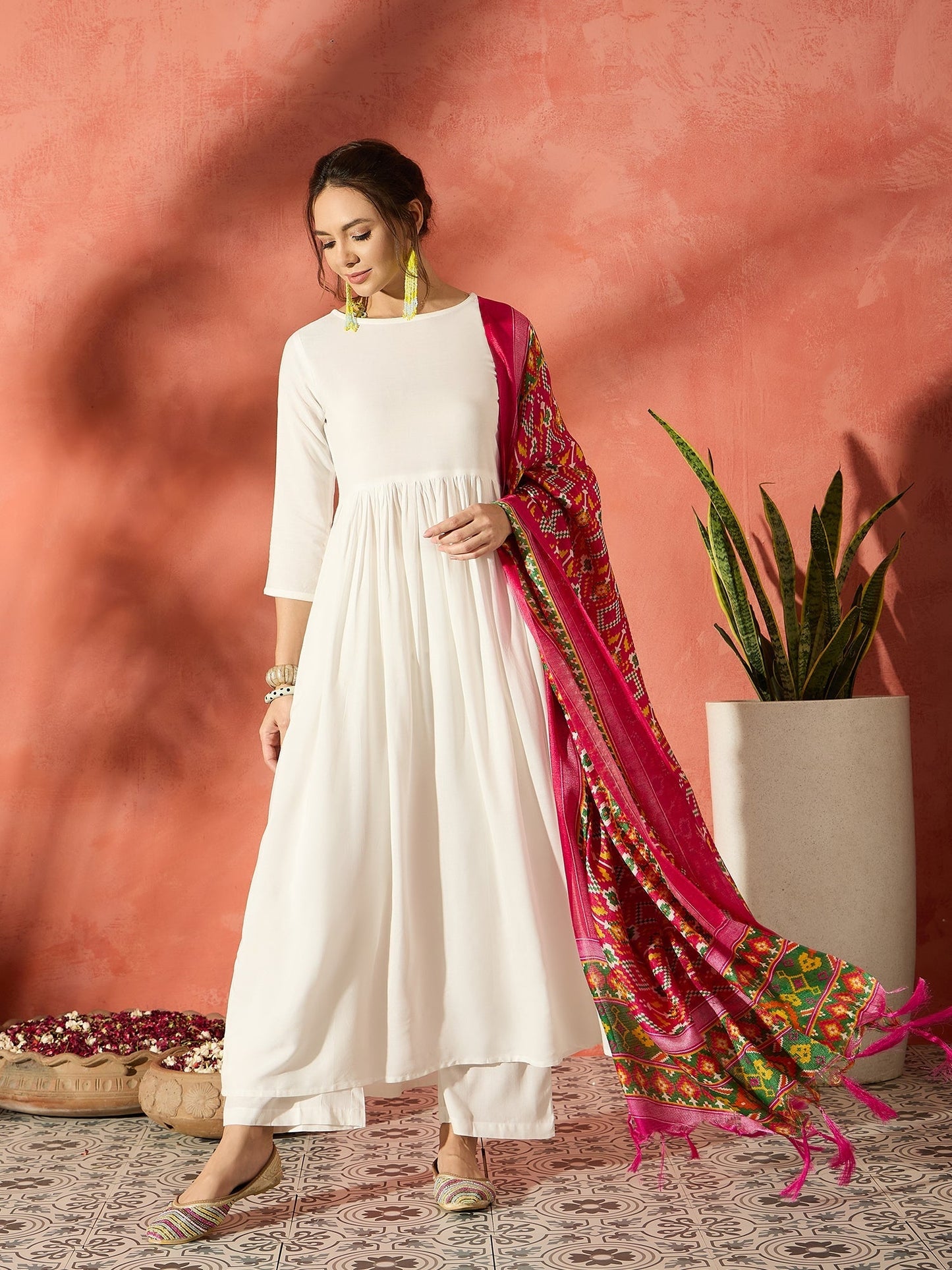 InWeave White Anarkali Patola Kurta Set - Swadesiicart