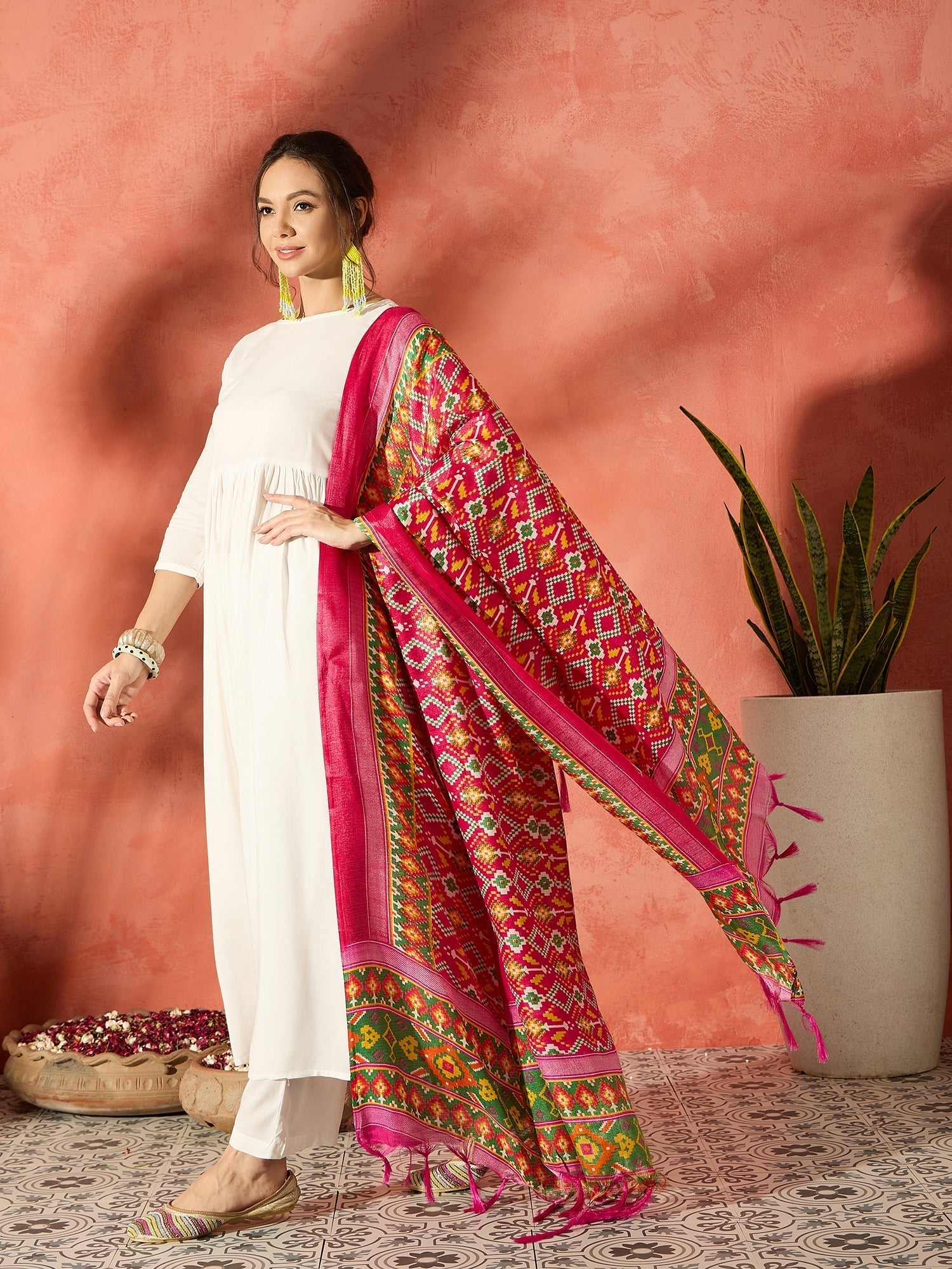 InWeave White Anarkali Patola Kurta Set - Swadesiicart