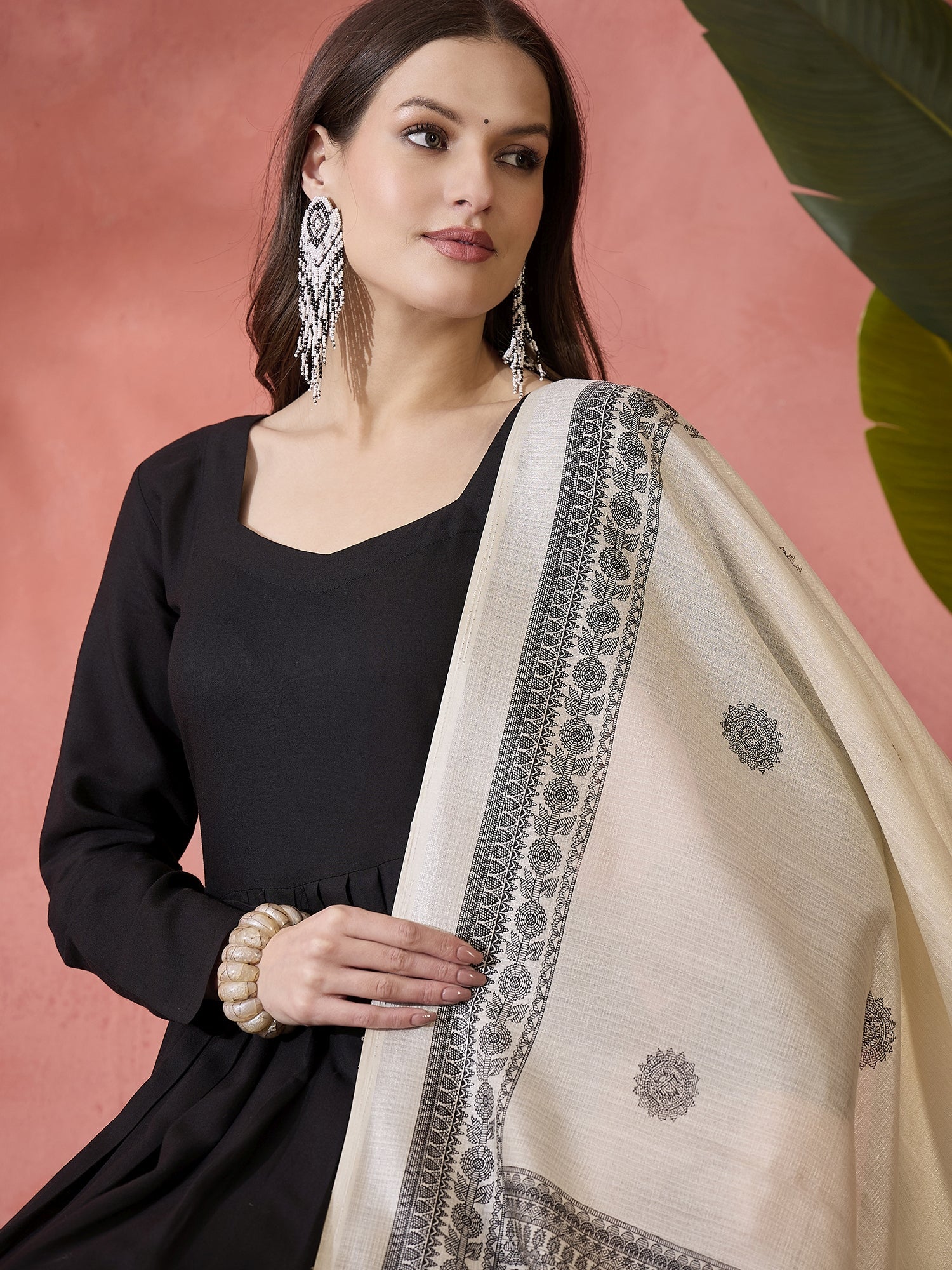 InWeave Black Sweetheart Kurta With Dupatta - Swadesiicart