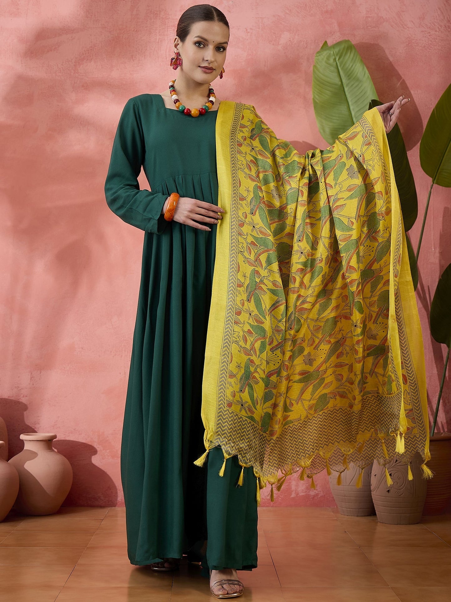InWeave Green Sweetheart Kurta With Dupatta - Swadesiicart