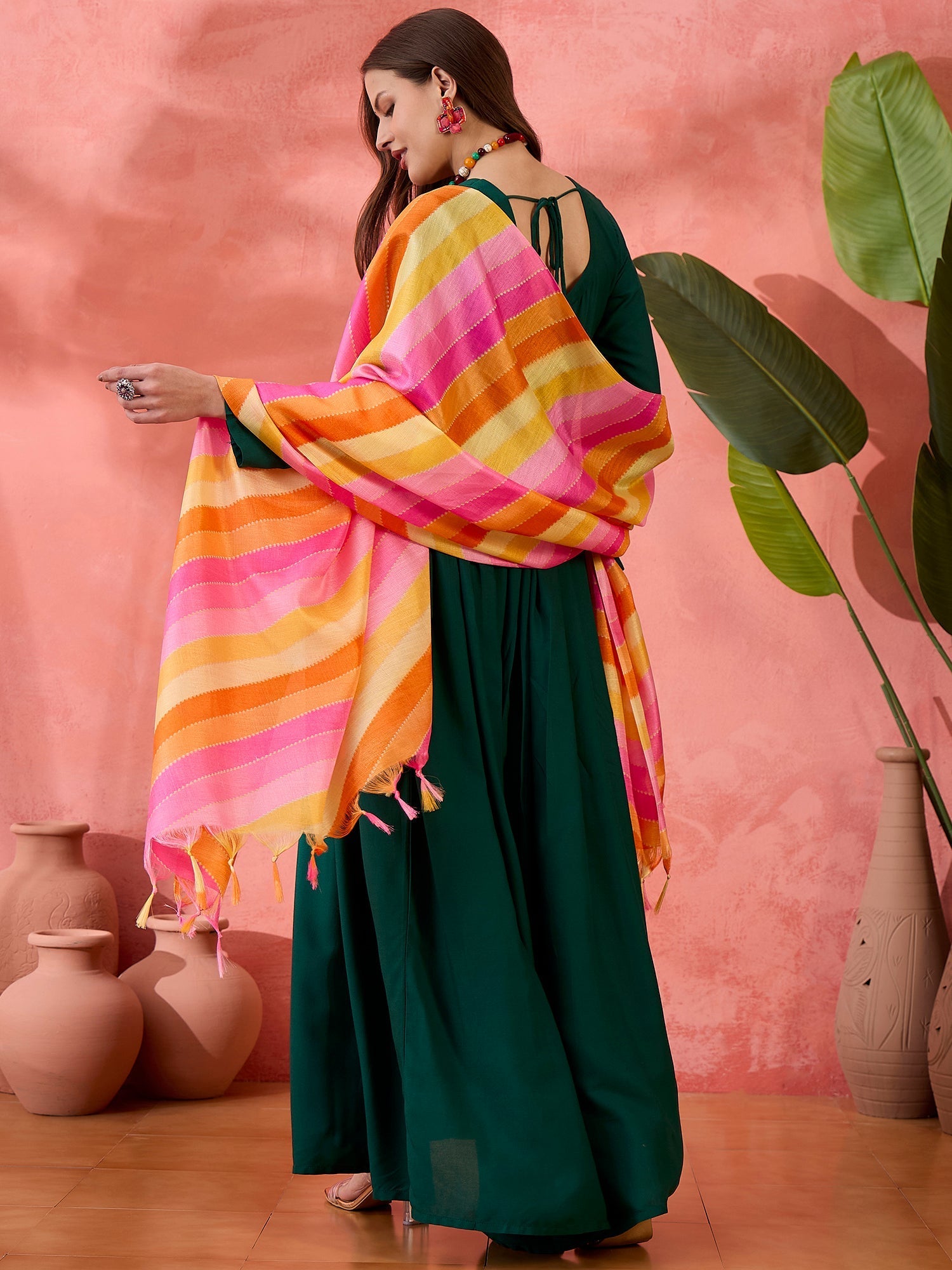 InWeave Green Sweetheart Kurta With Dupatta - Swadesiicart