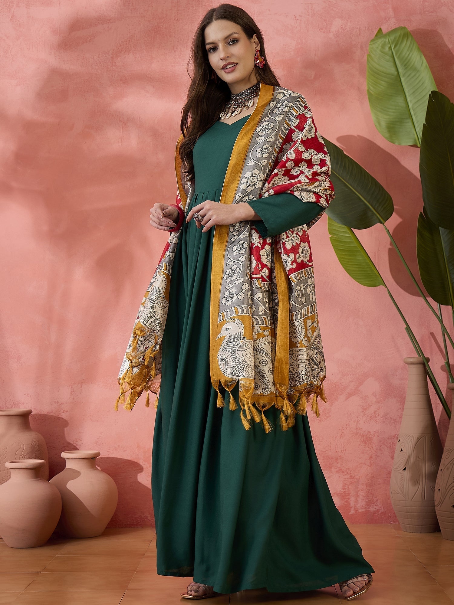 InWeave Green Sweetheart Kurta With Dupatta - Swadesiicart