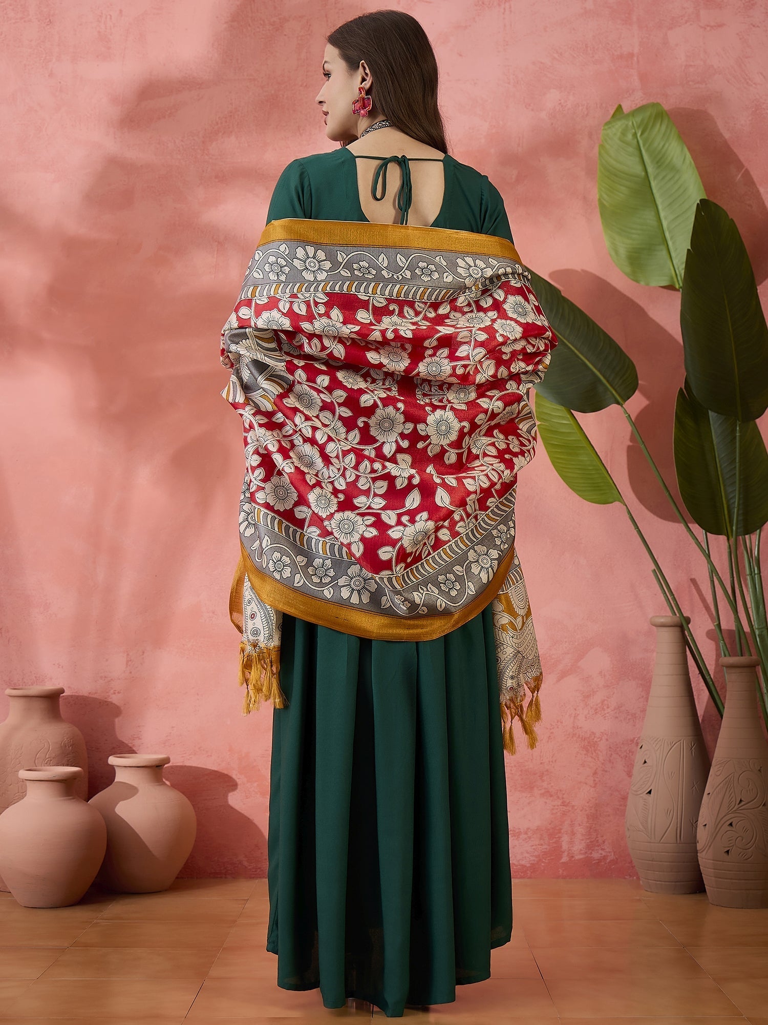InWeave Green Sweetheart Kurta With Dupatta - Swadesiicart