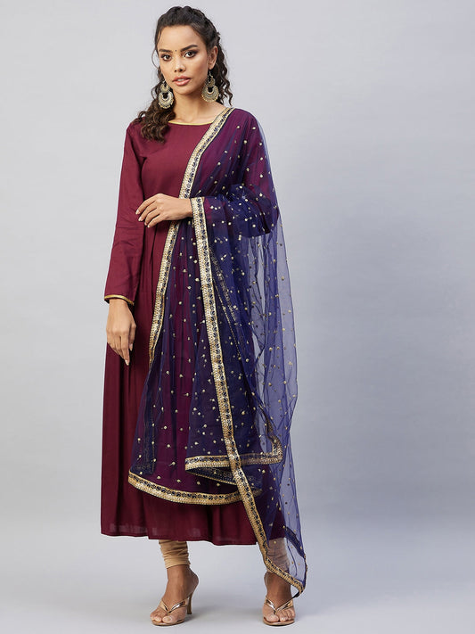 InWeave Women's Maroon Solid Long Kurta With Navy Net Dupatta - Swadesiicart