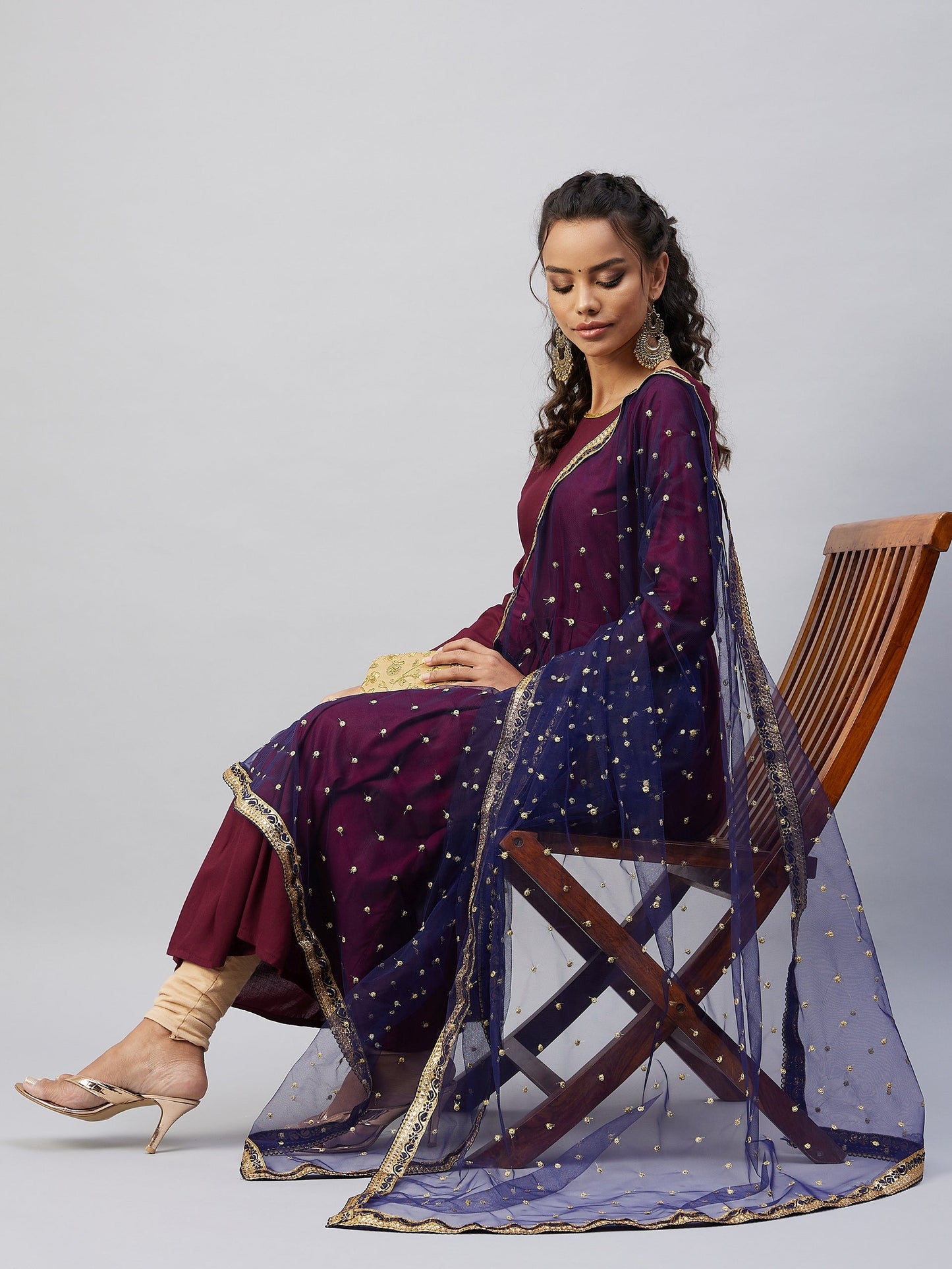 InWeave Women's Maroon Solid Long Kurta With Navy Net Dupatta - Swadesiicart