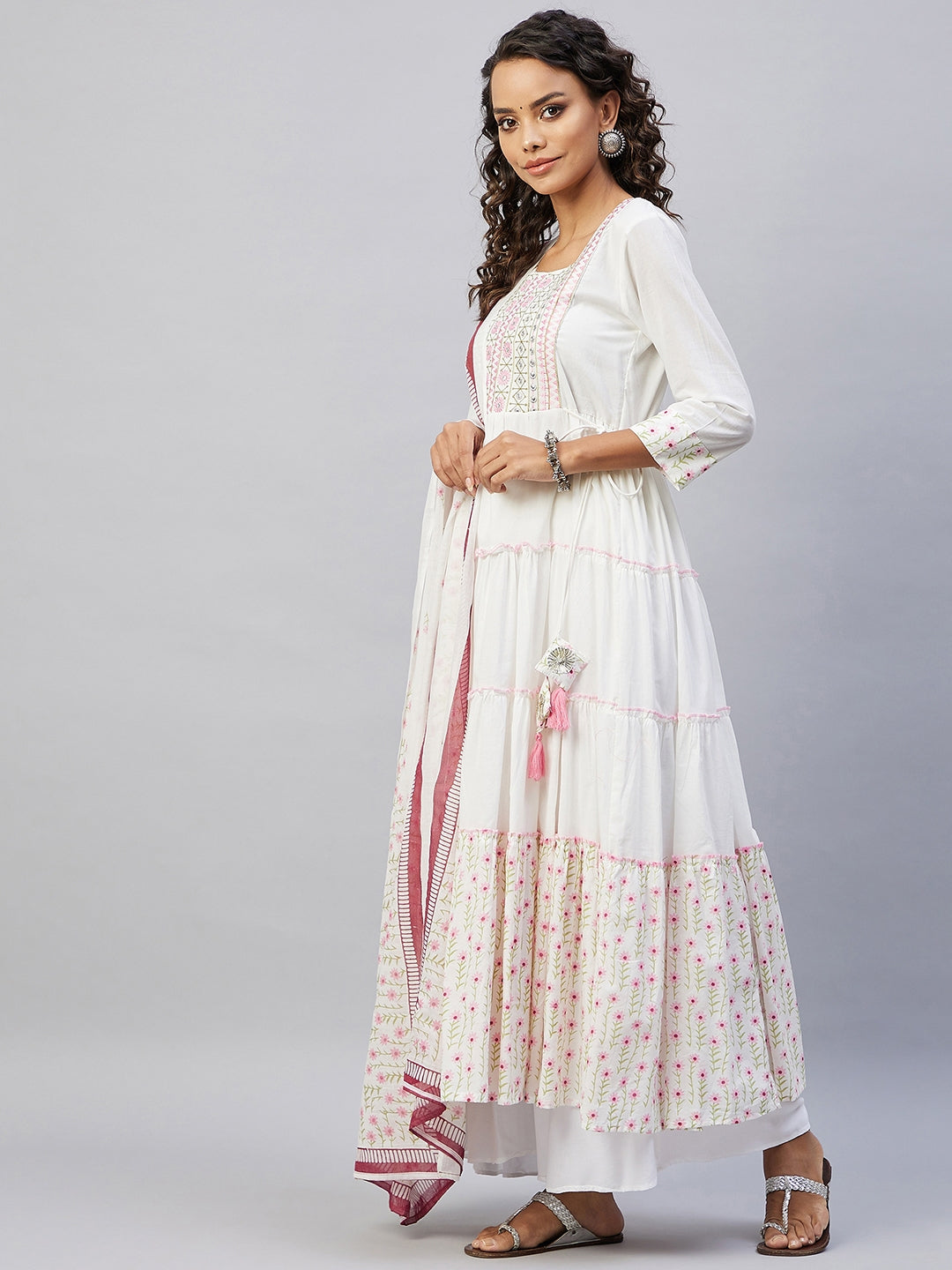 InWeave Women's Pink White Mirror Print Kurta With Dupatta - Swadesiicart