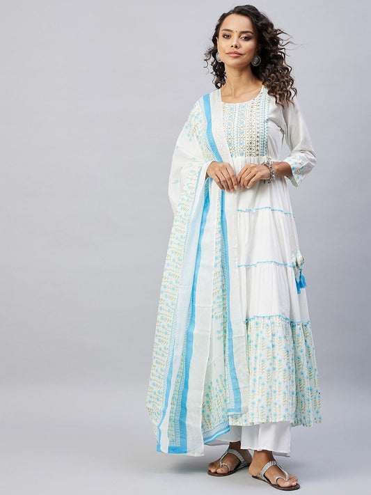 InWeave Women's Sky Blue White Mirror Print Kurta With Dupatta - Swadesiicart