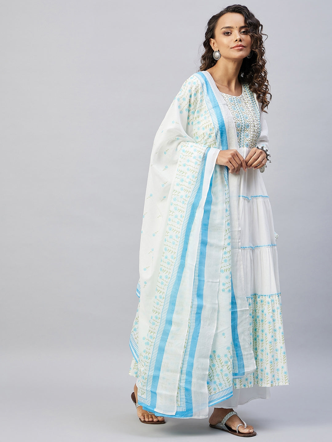 InWeave Women's Sky Blue White Mirror Print Kurta With Dupatta - Swadesiicart