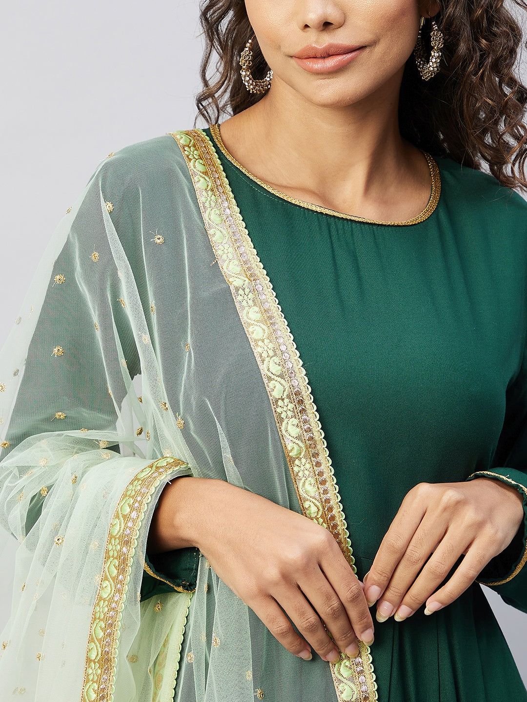 InWeave Women's Green Solid Long Kurta With Mint Green Net Dupatta - Swadesiicart