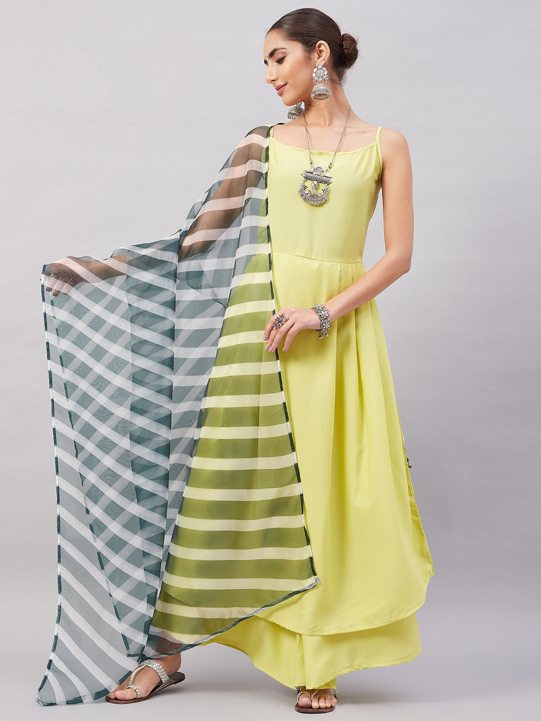 InWeave Women's Summer Yellow R Strappy Kurta Set With Green Leh Dupatta - Swadesiicart