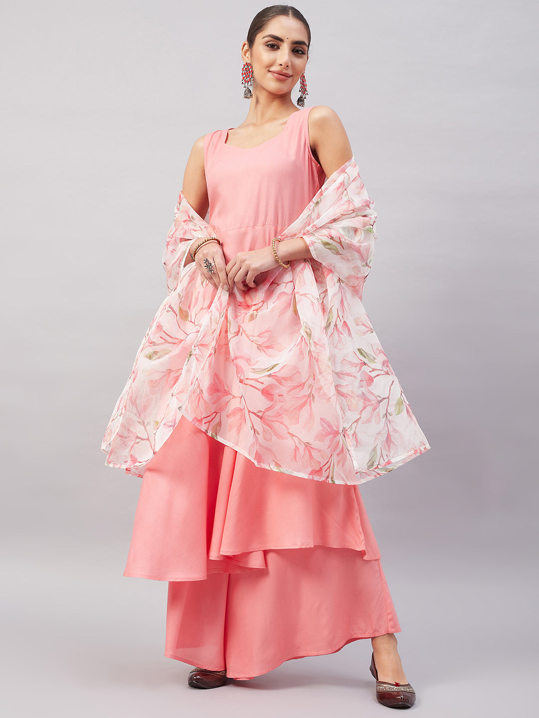 InWeave Women's Light Pink Sleeveless Kurta Set W White Peach Organza Dupatta - Swadesiicart