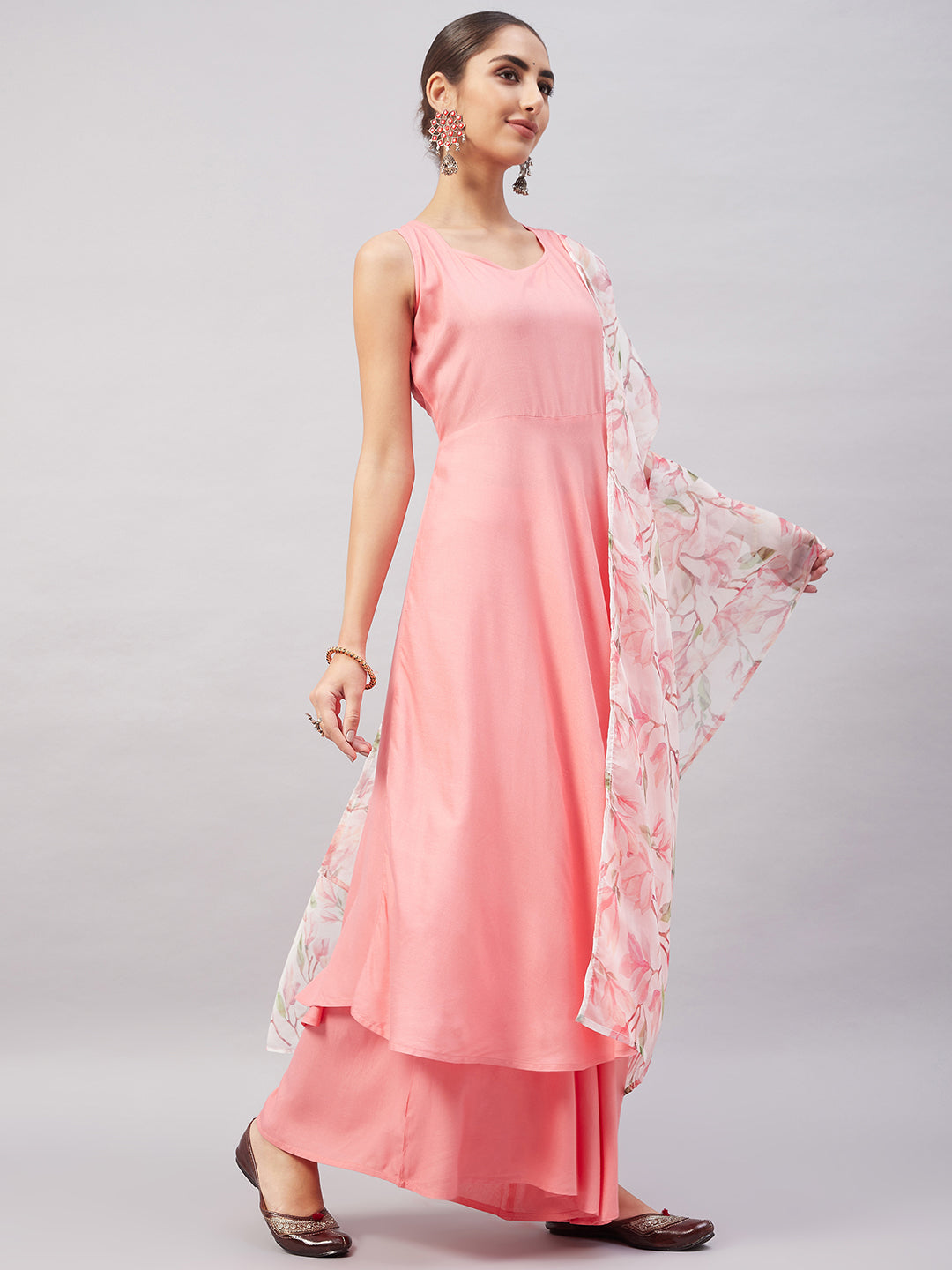 InWeave Women's Light Pink Sleeveless Kurta Set W White Peach Organza Dupatta - Swadesiicart