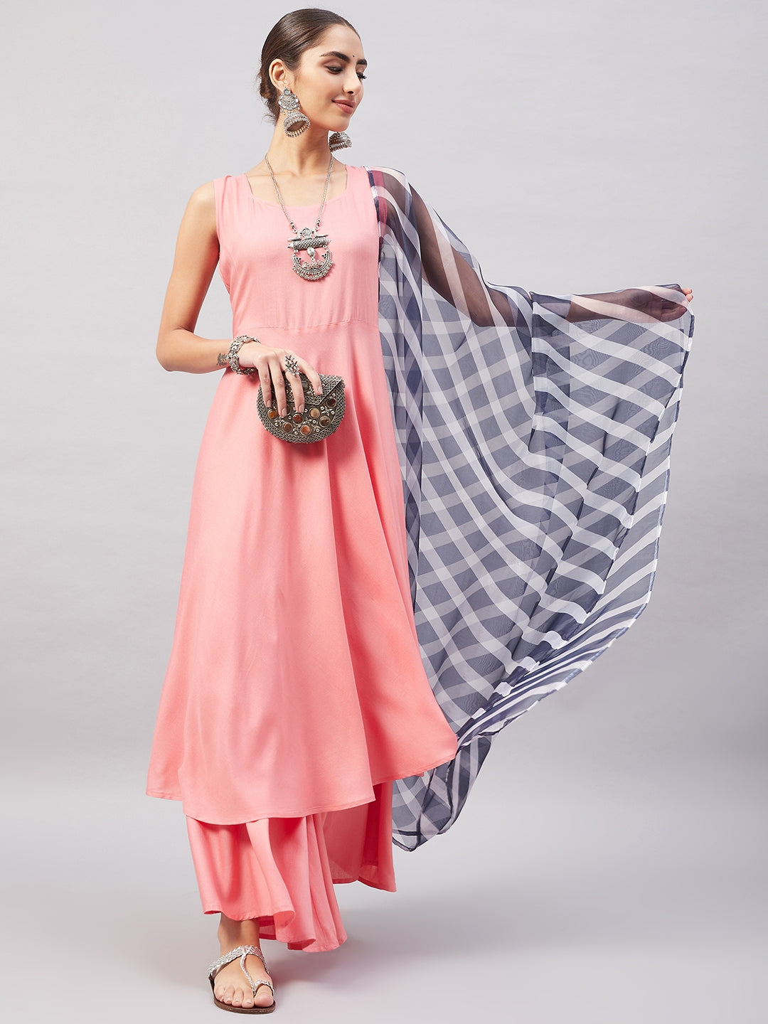 InWeave Women's Light Pink Sleeveless Kurta Set W Navy Leh Organza Dupatta - Swadesiicart