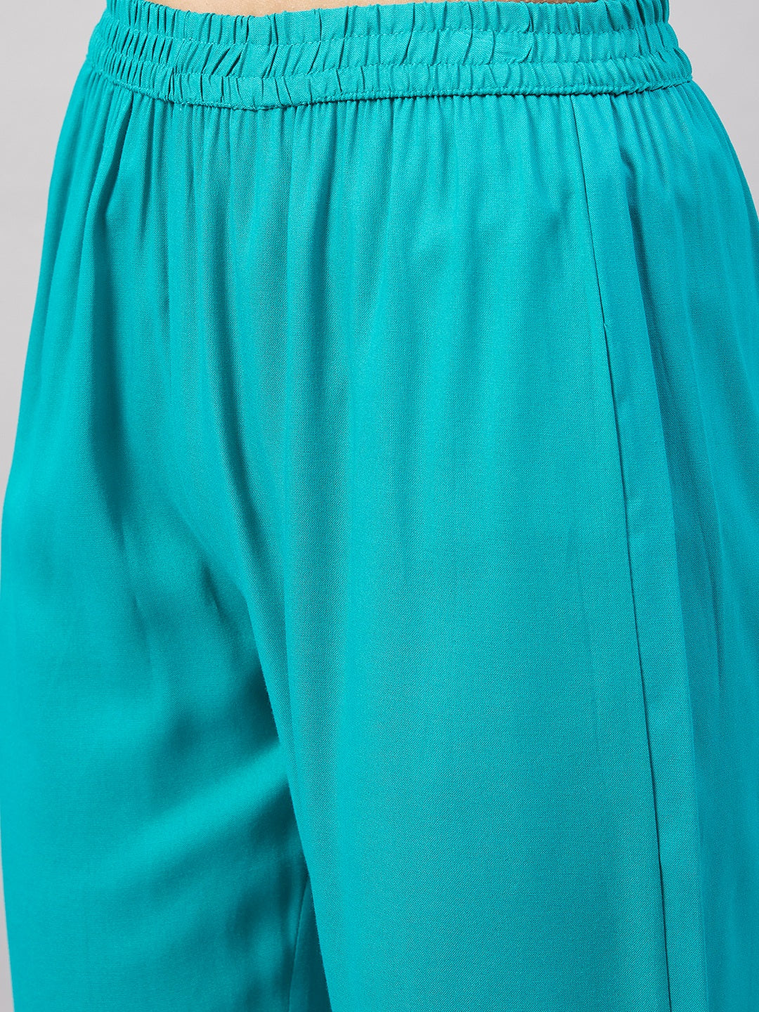 InWeave Women's Aqua Organza Sleeve Kurta Set With Teal Gold Check Dupatta - Swadesiicart