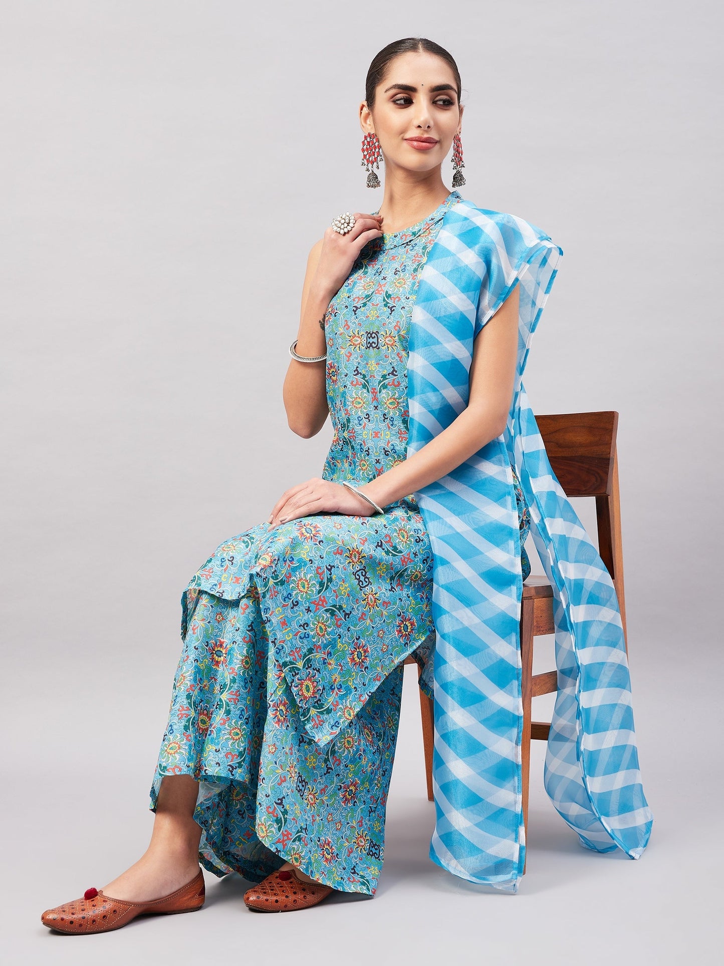 InWeave Women's Sky Blue Floral Halter Kurta Set W Sb Leh Organza Dupatta - Swadesiicart