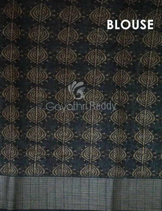 Bottle Green Printed Design Semi Chanderi Saree By Gayathri Reddy Designer Studio | Swadesiicart