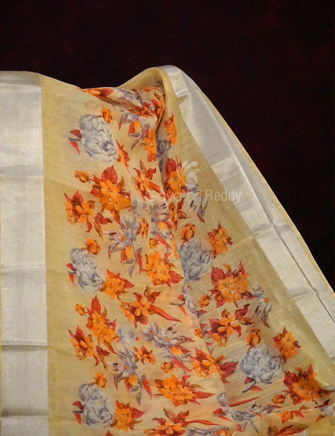 Light Beige Colour Floral Design Semi Chanderi Saree By Gayathri Reddy Designer Studio | Swadesiicart