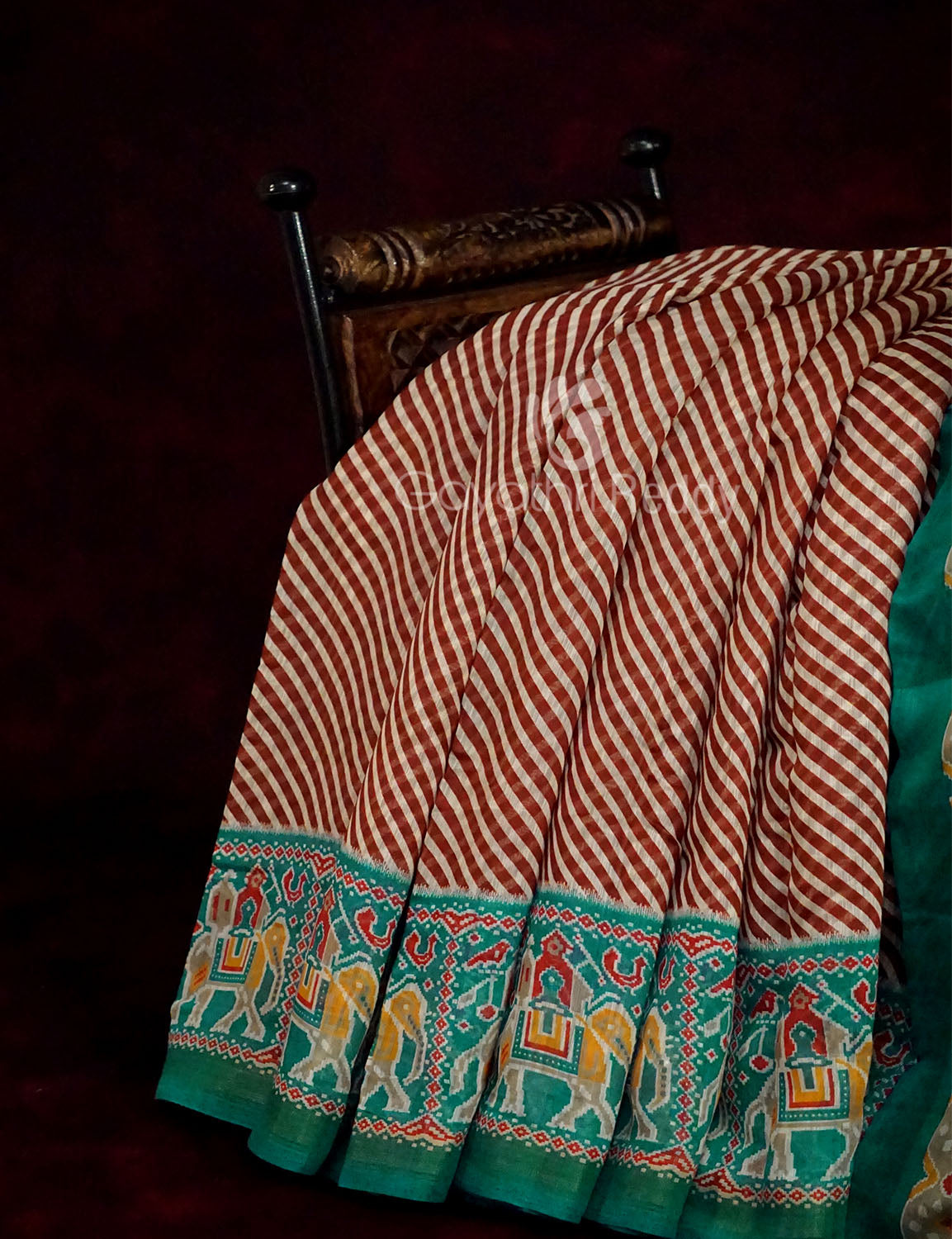 Off-White Red Striped Semi Chanderi Saree By Gayathri Reddy Designer Studio | Swadesiicart